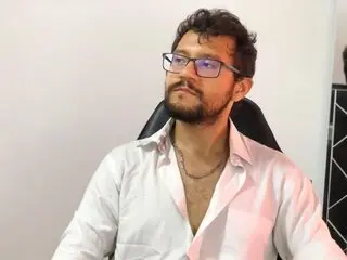 Amateur jasmin AlexanderVaron