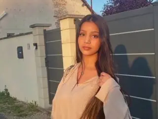 Toy anal AmairaSingh