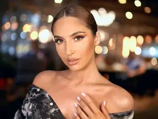 Video nude EllieSin