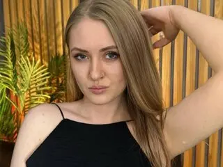 Camshow private GoldenLolali