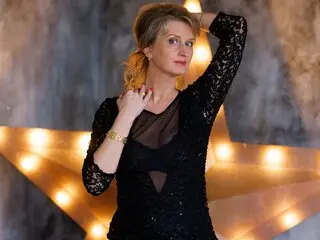 Private camshow LadyHelga4u