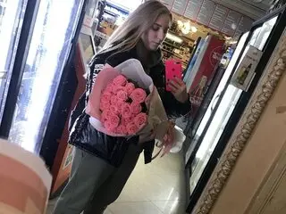 Jasmine cam MeriLinch